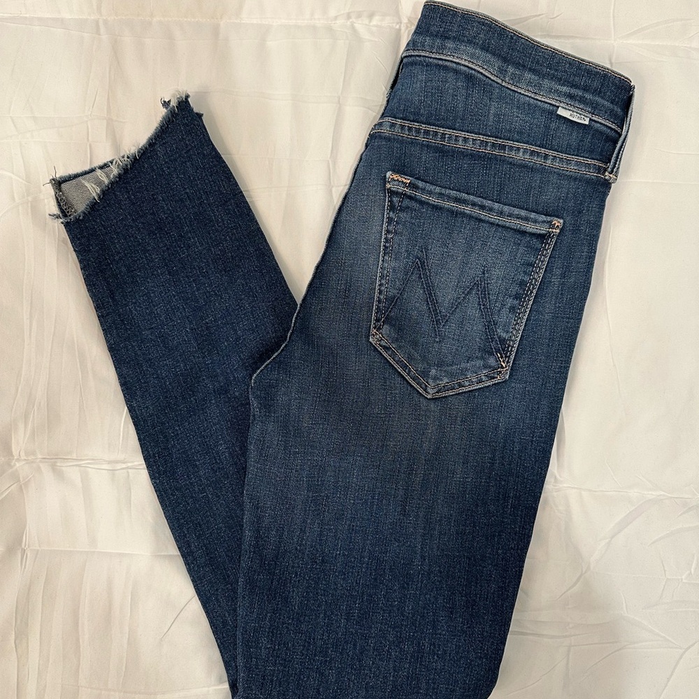 MOTHER - THE STUNNER ZIP TWO STEP FRAY
Girl Crush - Size 27